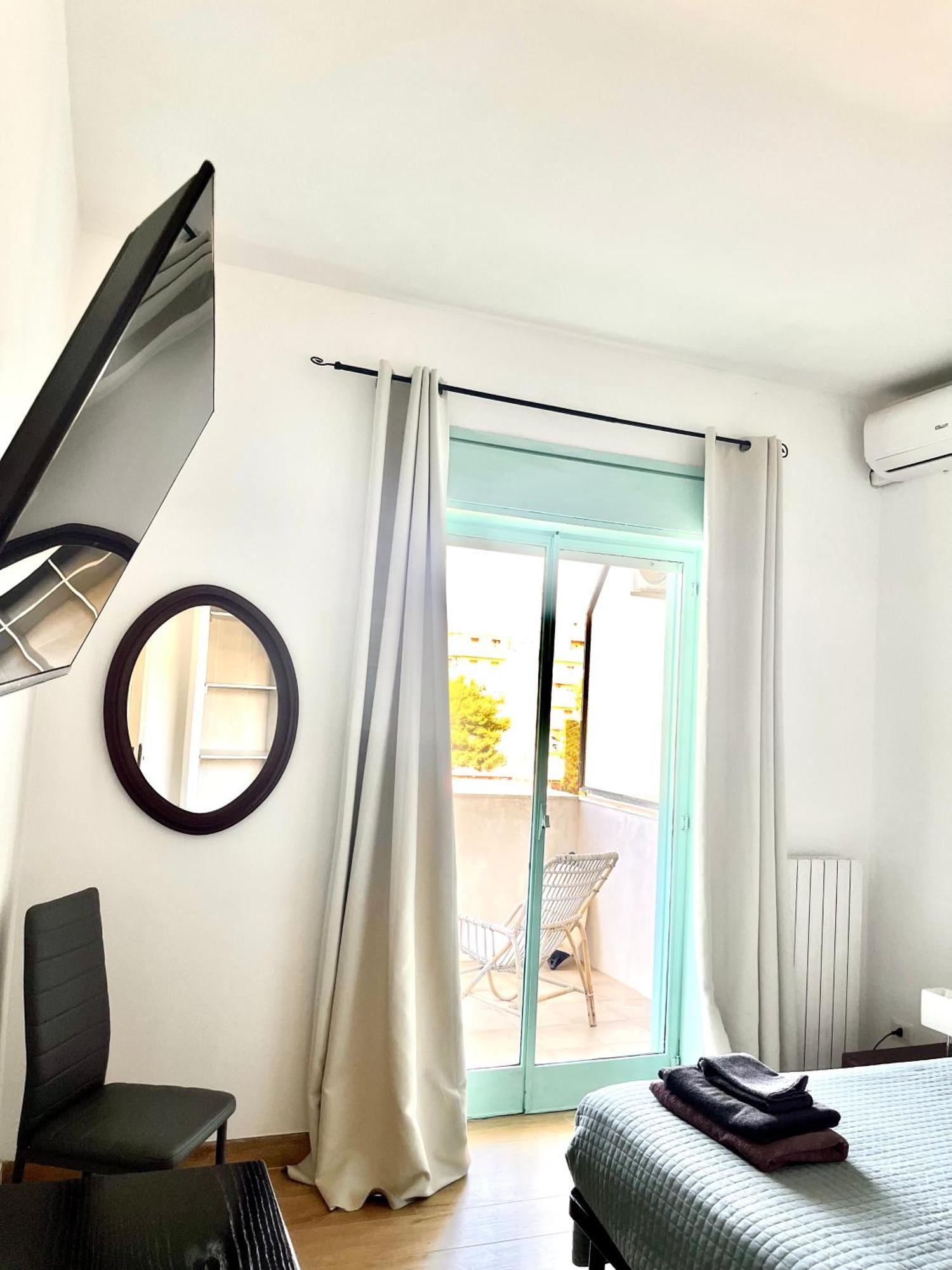 Puglia Low-Cost, Holiday Home Бриндизи Экстерьер фото